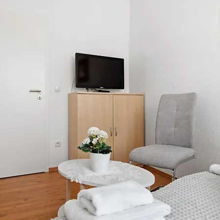 Stranddistel, Haus Gudrun Familiensuite 1 Apartman